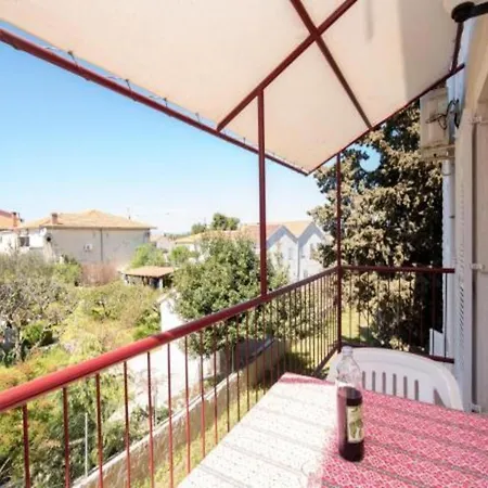 Boguvila - With Terrace A4 - St Appartamento